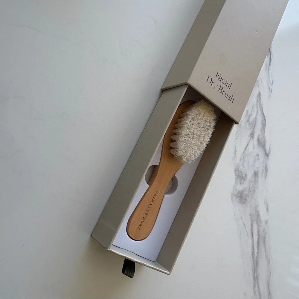 NWT Primally Pure Facial Dry Brush
